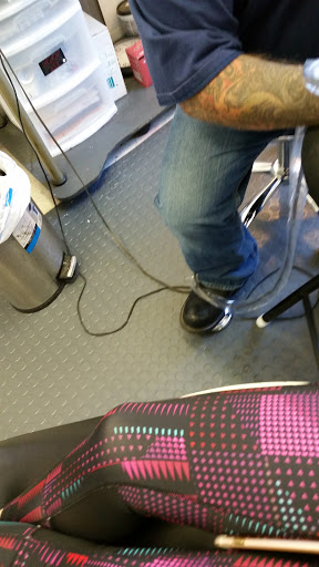 Tattoo Shop «Screamin Demon Tattoo», reviews and photos, 10509 Lincoln Trail # A, Fairview Heights, IL 62208, USA