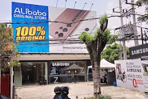 Samsung Experience Store - Malang Road Area image