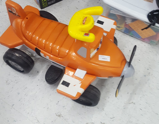 Thrift Store «Goodwill Arvada - Wadsworth», reviews and photos, 7547 W 80th Ave, Arvada, CO 80003, USA