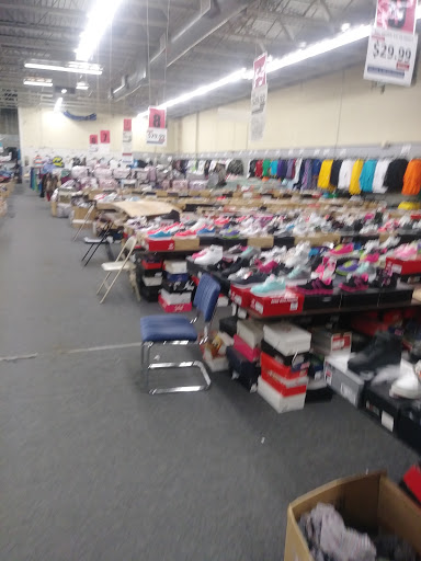 Shoe Store «Shoe Warehouse», reviews and photos, 1562 E 55th St, Cleveland, OH 44103, USA