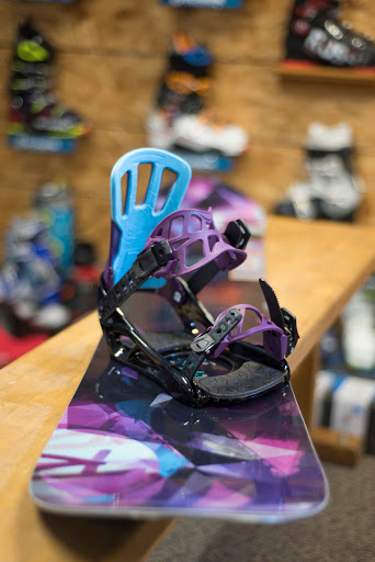 Outdoor Sports Store «Mountain to Sound Outfitters», reviews and photos, 3602 SW Alaska St, Seattle, WA 98126, USA