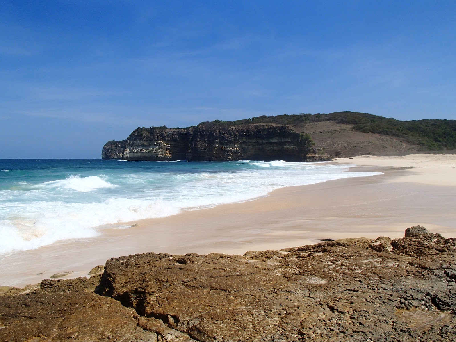 Φωτογραφία του Bilasayak Beach με επίπεδο καθαριότητας πολύ καθαρό