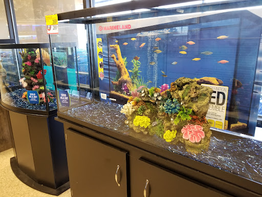 Pet Supply Store «PetSmart», reviews and photos, 2818 S Louise Ave, Sioux Falls, SD 57106, USA