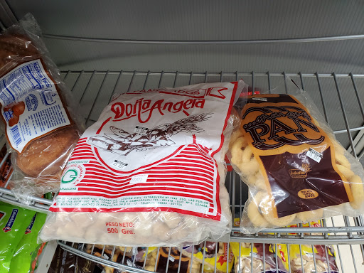 Supermarket «Los Amigos Fine Fare Supermarket», reviews and photos, 100 Somerset St, North Plainfield, NJ 07060, USA