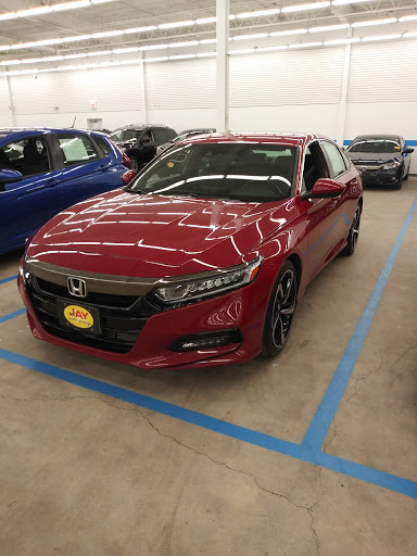 Used Car Dealer «Jay Honda - Used Cars», reviews and photos, 18200 Rockside Rd, Bedford, OH 44146, USA