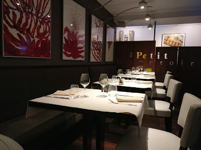 Au Petit Comptoir - 17 Rue de Mars, 51100 Reims, France