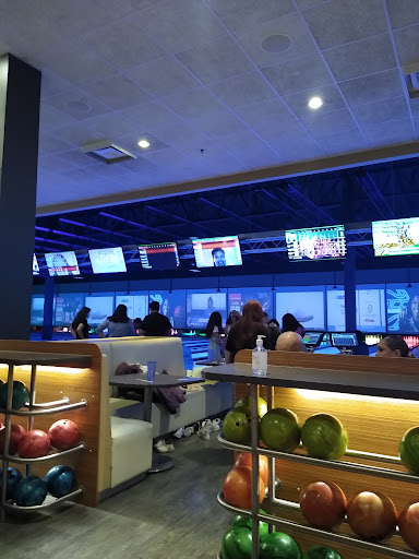 Restaurant «Main Event Entertainment», reviews and photos, 8514 TX-151, San Antonio, TX 78245, USA