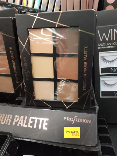 Variety Store «Five Below», reviews and photos, 309 Lancaster Ave, Wayne, PA 19087, USA