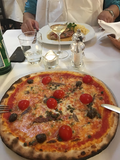 PiNO Ristorante, Pizzeria & Enoteca en Mödling
