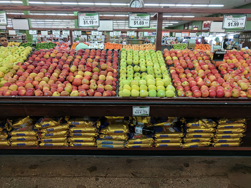 Produce Market «Valli Produce», reviews and photos, 850 Roselle Rd, Hoffman Estates, IL 60169, USA