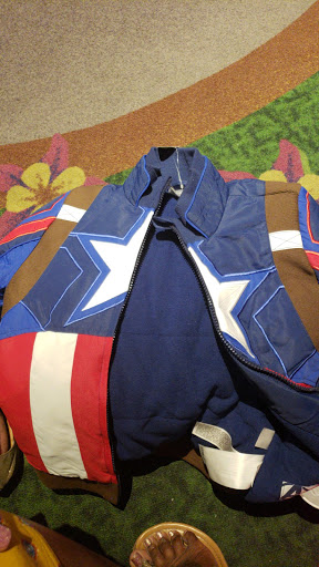 Toy Store «Disney Store», reviews and photos, 350 W Hillcrest Dr, Thousand Oaks, CA 91360, USA