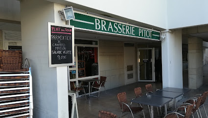 Sarl Brasserie Pitot Restaurant Montpellier - 60 Pl. Jacques Mirouze, 34000 Montpellier, France