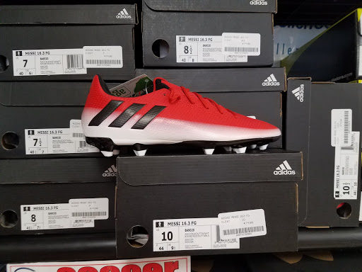 Sporting Goods Store «Stateline Sports», reviews and photos, 22 Bridge St, West Lebanon, NH 03784, USA