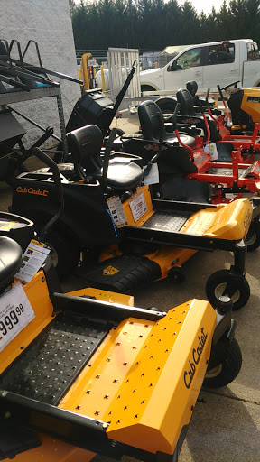 Home Improvement Store «Tractor Supply Co.», reviews and photos, 10161 Lochridge Blvd, Covington, GA 30014, USA