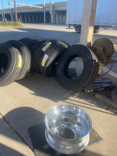 Tonnelle Tire Service