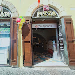 Photo n°1 de l'avis de Yunet. fait le 20/07/2021 à 10:14 sur le  Melograno - Gelato, Pizza e Caffè a Fontana di Trevi à Rome