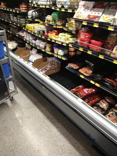 Discount Supermarket «Walmart Central», reviews and photos, 1012 Riley St, Folsom, CA 95630, USA