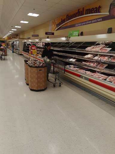 Grocery Store «Stop & Shop», reviews and photos, 540 Squire Rd, Revere, MA 02151, USA