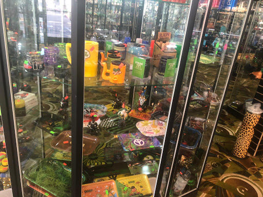 Vaporizer Store «Cheaper Cigarettes Vape & Smoke Shop», reviews and photos, 7529 Watt Ave, North Highlands, CA 95660, USA