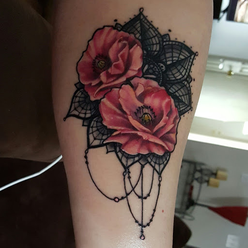 Explore shaded tattoo ideas, creative tattoo ideas in Stratford, available at True Line Tattoo