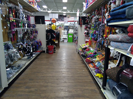 Home Improvement Store «Tractor Supply Co.», reviews and photos, 3790 Teays Valley Road, Hurricane, WV 25526, USA