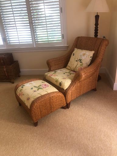 Thrift Store «Tambourine Resale Shop», reviews and photos, 1619 10th Ave, Vero Beach, FL 32960, USA