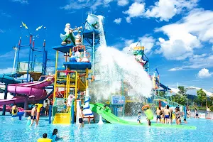 Chimelong Water Park image