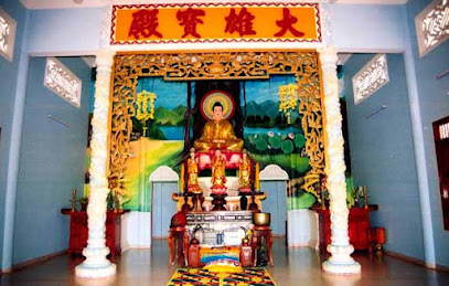 Chùa Thiên Hưng (Buddhist Temple)