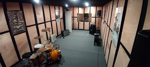 Próbówka Music House Wrocław - sala prób i studio nagrań