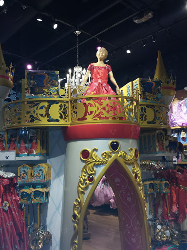 Toy Store «Disney Store», reviews and photos, 217 Lehigh Valley Mall, Whitehall, PA 18052, USA