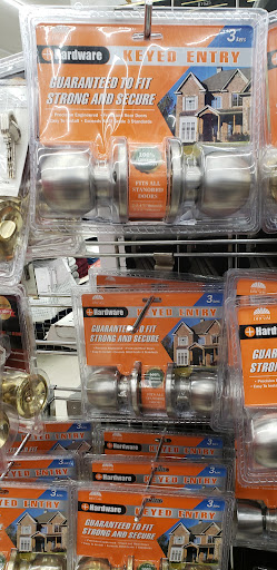 Shopping Mall «Golden Acres Shopping Center», reviews and photos, Oak Tree, South Plainfield, NJ 07080, USA