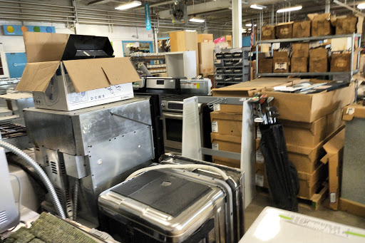 Thrift Store «Richmond Metropolitan Habitat For Humanity ReStore», reviews and photos