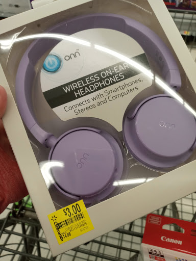 Department Store «Walmart Supercenter», reviews and photos, 2440 W Mason St, Green Bay, WI 54303, USA