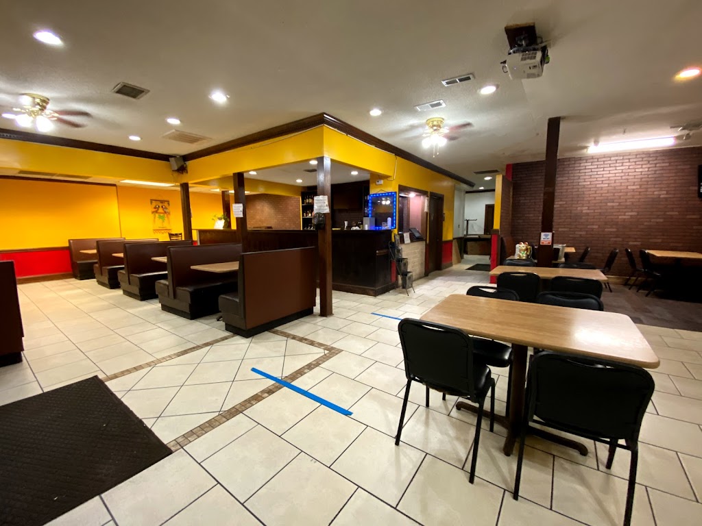 La Fogata Colombian Restaurant 28303