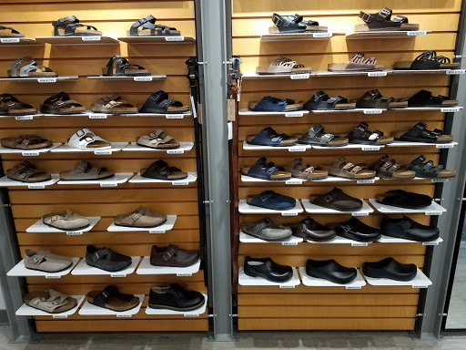 Shoe Store «Coastal Shoes», reviews and photos, 1317 NW U.S. 101, Lincoln City, OR 97367, USA