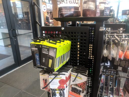 Outdoor Sports Store «Moosejaw», reviews and photos, 1901 N Clybourn Ave, Chicago, IL 60614, USA