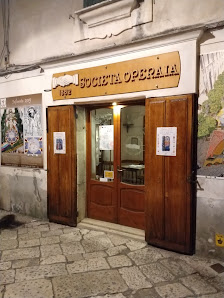 Società Operaia Via Roma, 36, 82019 Sant'Agata Dé Goti BN, Italia
