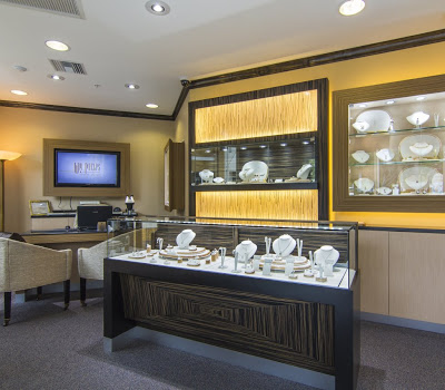 Jeweler «William Phelps Custom Jeweler», reviews and photos, 4380 Gulf Shore Blvd N #812, Naples, FL 34103, USA