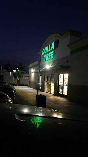 Dollar Store «Dollar Tree», reviews and photos, 10639 Sepulveda Blvd, Mission Hills, CA 91345, USA
