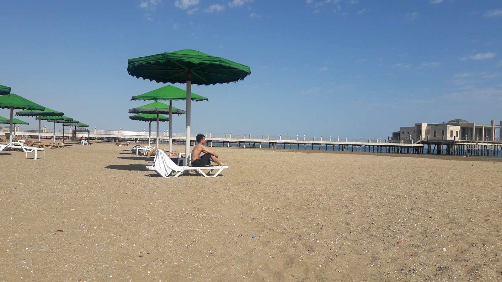 Fotografie cu Moomba Beach cu drept și lung