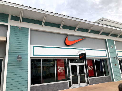 Clothing Store «Nike Factory Store», reviews and photos, 2350 Grand Cypress Dr #350, Wesley Chapel, FL 33544, USA