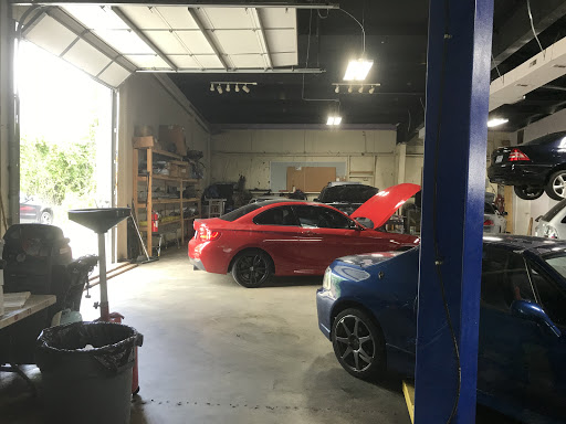 Auto Repair Shop «PRO AUTO REPAIR RALEIGH.NC», reviews and photos, 2412 Paula St, Raleigh, NC 27608, USA