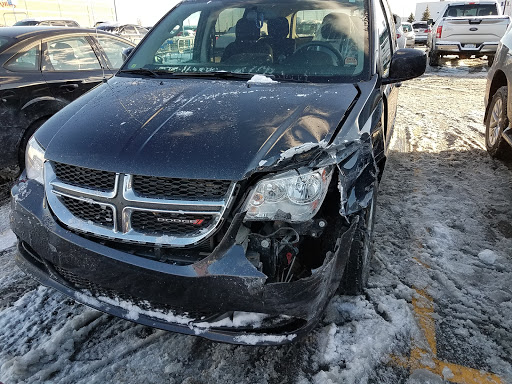 Auto Body Shop «Hamlin Collision Center», reviews and photos, 1527 W Hamlin Rd, Rochester Hills, MI 48309, USA