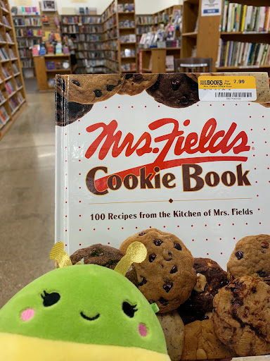 Book Store «Half Price Books», reviews and photos, 31 Orland Square Dr, Orland Park, IL 60462, USA