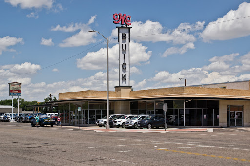 GMC Dealer «Wilcoxson Buick Cadillac GMC», reviews and photos, 902 N Santa Fe Ave, Pueblo, CO 81003, USA