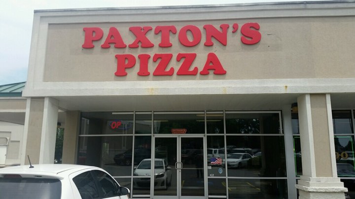 Paxton's Pizza 72022