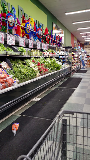 Grocery Store «Superior Grocers», reviews and photos, 16100 Lakewood Blvd, Bellflower, CA 90706, USA