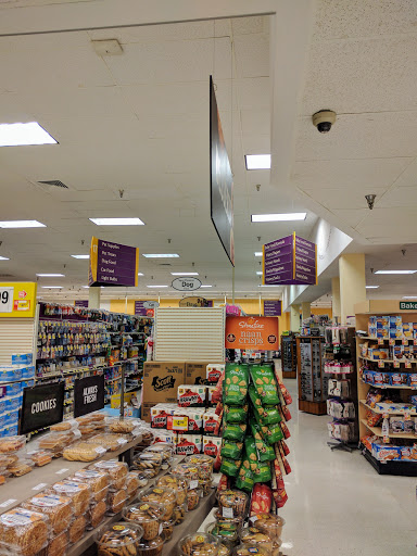 Supermarket «Giant», reviews and photos, 7919 Tuckerman Ln, Potomac, MD 20854, USA