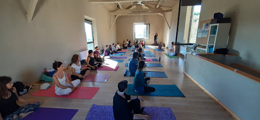 Centro Yoga Villa Vrindavana