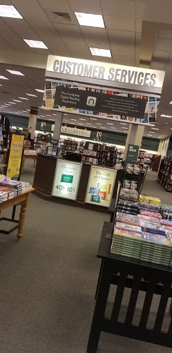 Book Store «Barnes & Noble», reviews and photos, 2619 Miamisburg Centerville Rd, Dayton, OH 45459, USA